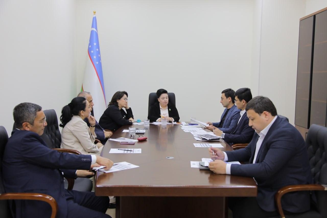 Халқ депутатлари Тошкент шаҳар Кенгашининг Фан, таълим ва соғлиқни сақлаш масалалари бўйича доимий комиссиясининг навбатдаги йиғилиши бўлиб ўтди.