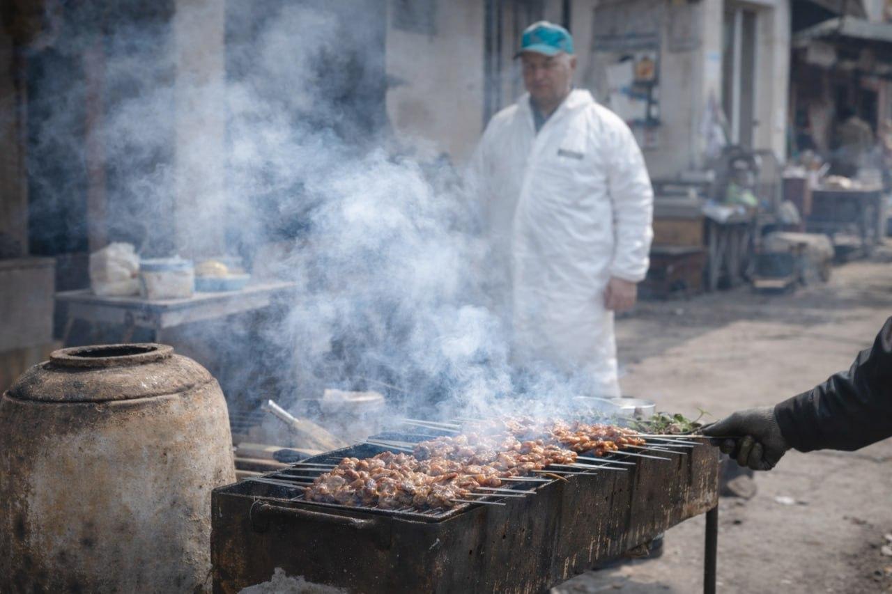 В Ташкенте продолжается упорядочение деятельности объектов общественного питания, осуществляющих приготовление пищи на открытом огне
